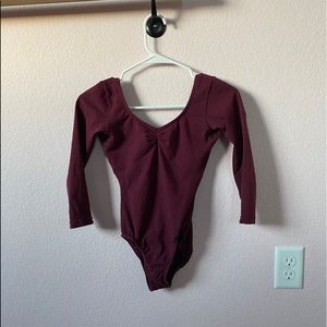 Pinch Front & Back Three Quarter Sleeve Leotard